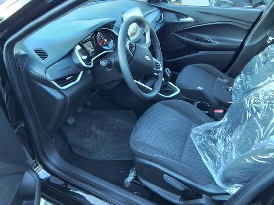 CHEVROLET ONIX 1.0 FLEX LT MANUAL CHEVROLET ONIX 1.0 FLEX LT MANUAL